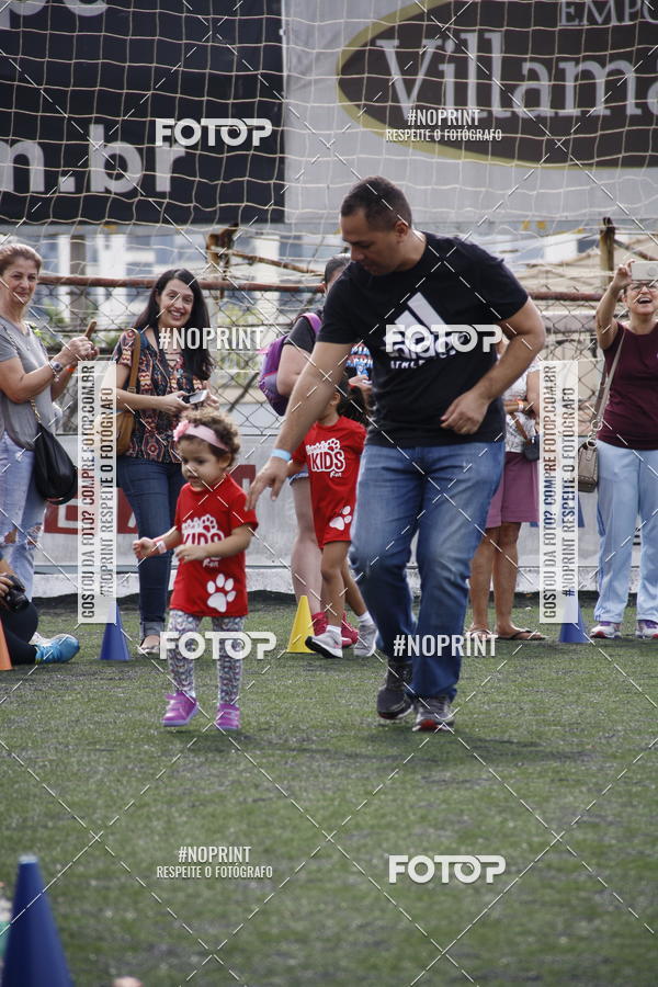Buy your photos of the eventFerinhas Kids Run on Fotop