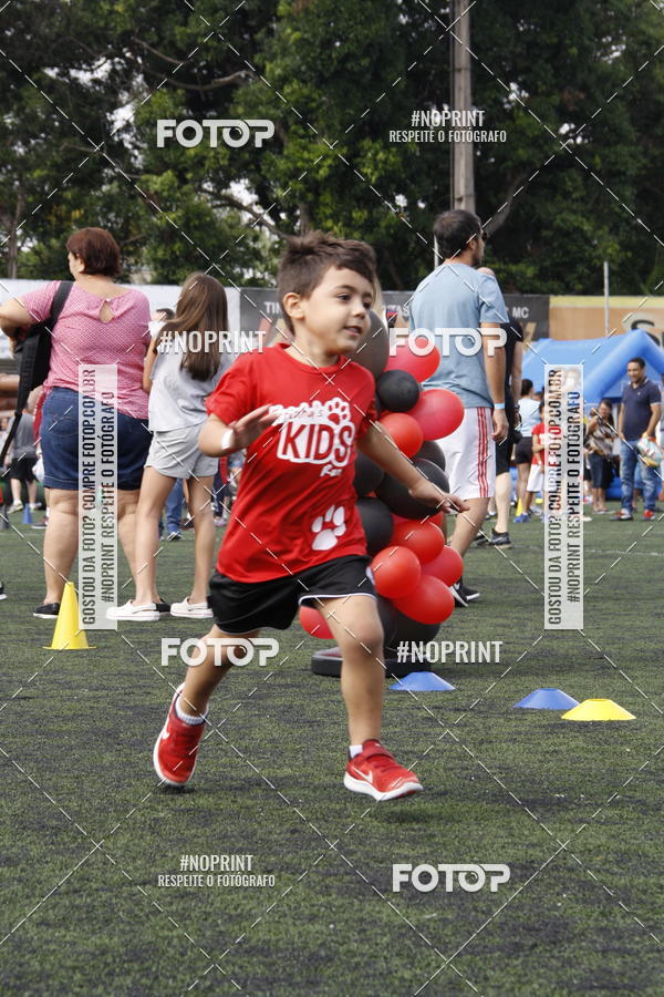 Buy your photos of the eventFerinhas Kids Run on Fotop