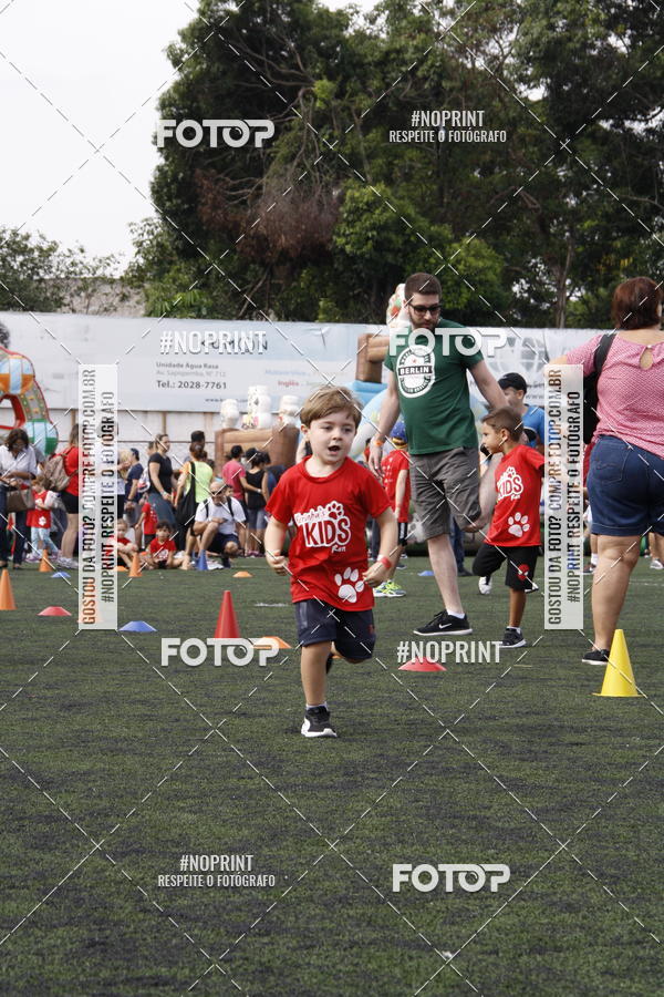 Buy your photos of the eventFerinhas Kids Run on Fotop