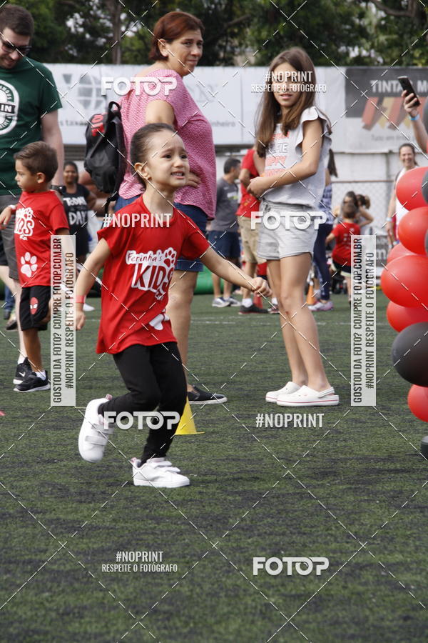 Buy your photos of the eventFerinhas Kids Run on Fotop