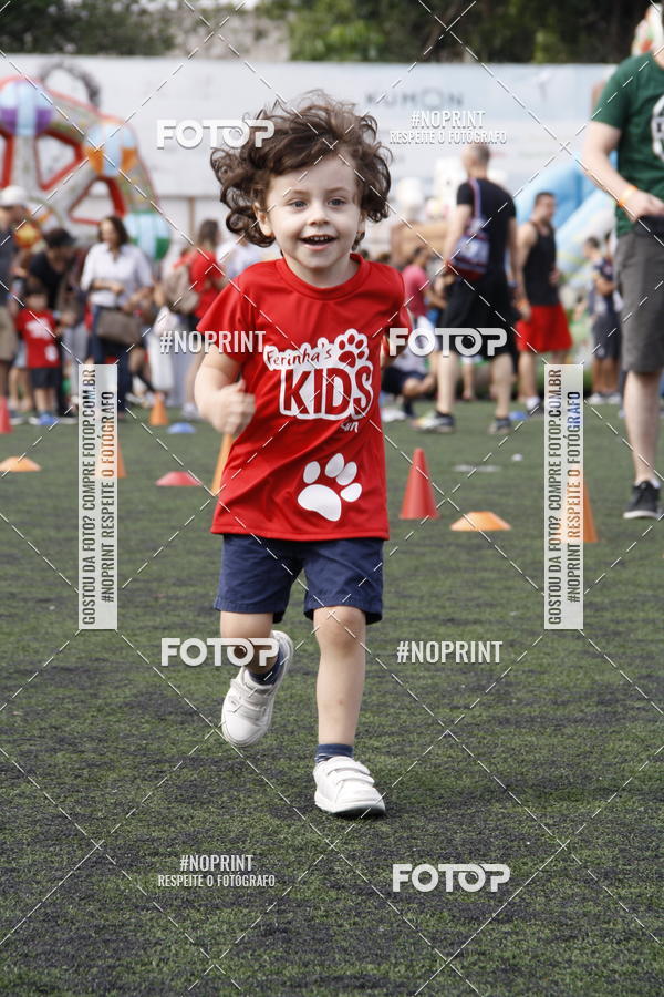 Buy your photos of the eventFerinhas Kids Run on Fotop
