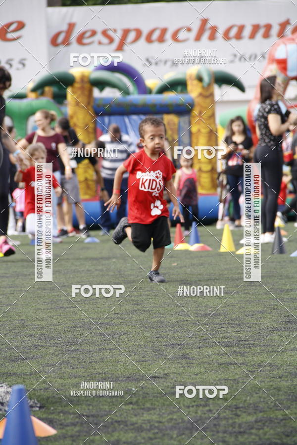 Buy your photos of the eventFerinhas Kids Run on Fotop