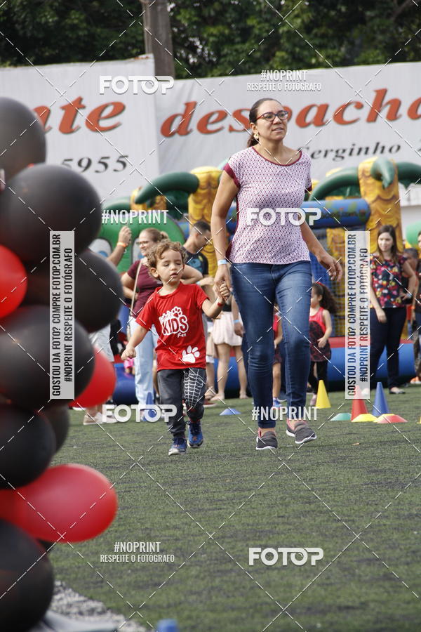 Buy your photos of the eventFerinhas Kids Run on Fotop