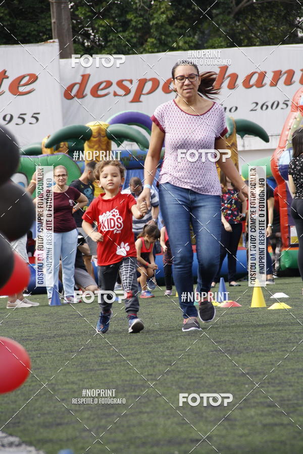 Buy your photos of the eventFerinhas Kids Run on Fotop