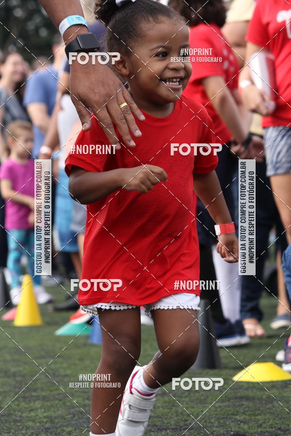 Buy your photos of the eventFerinhas Kids Run on Fotop