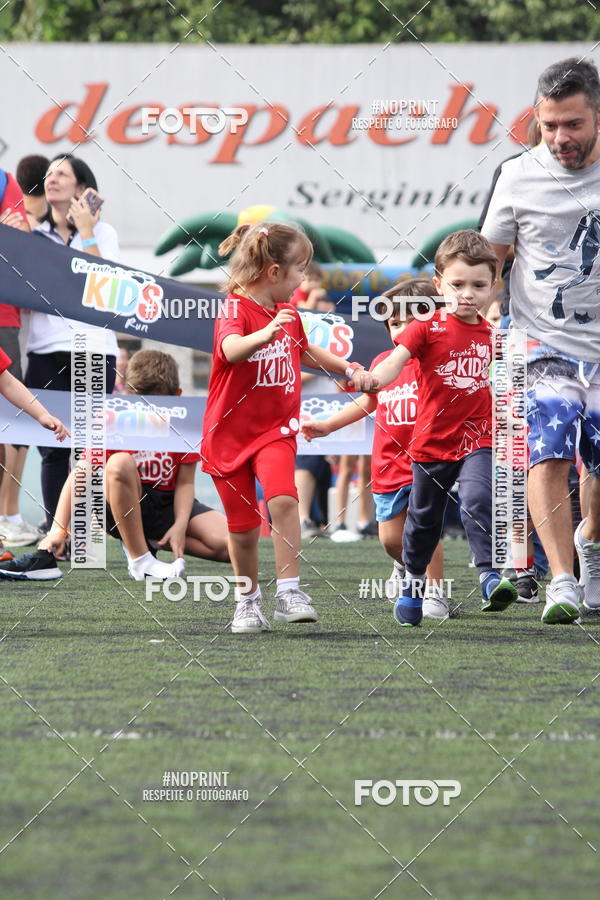 Buy your photos of the eventFerinhas Kids Run on Fotop