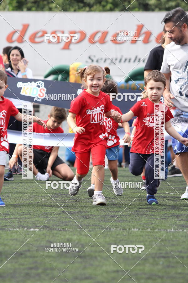 Buy your photos of the eventFerinhas Kids Run on Fotop
