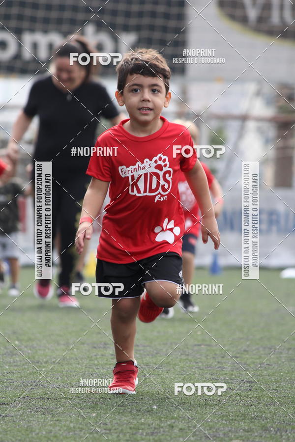 Buy your photos of the eventFerinhas Kids Run on Fotop