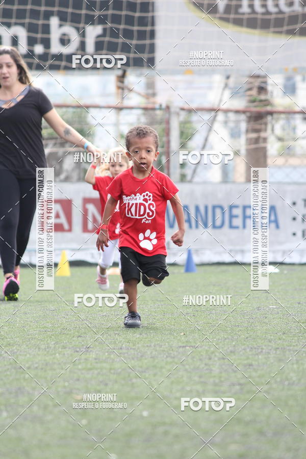Buy your photos of the eventFerinhas Kids Run on Fotop