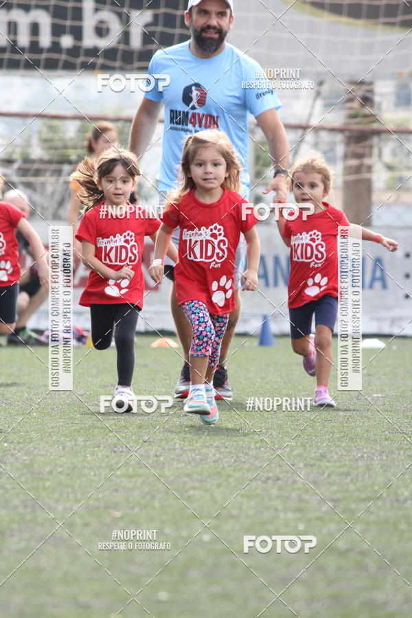 Buy your photos of the eventFerinhas Kids Run on Fotop