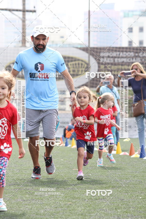 Buy your photos of the eventFerinhas Kids Run on Fotop