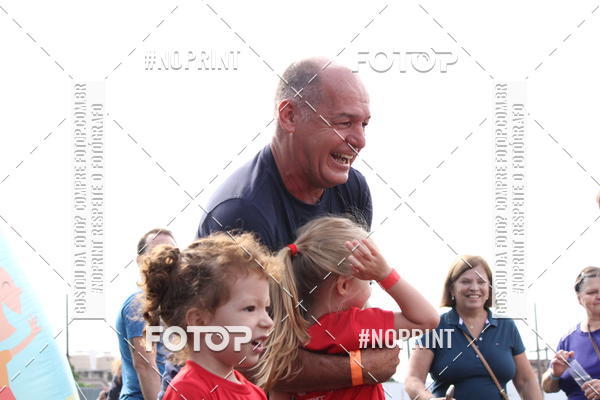Buy your photos of the eventFerinhas Kids Run on Fotop