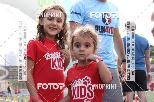 Buy your photos of the eventFerinhas Kids Run on Fotop