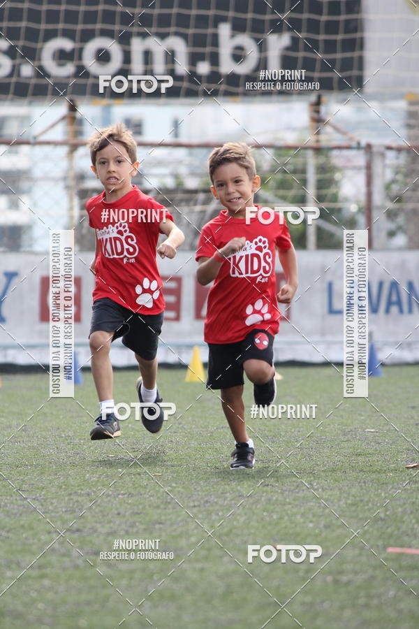 Buy your photos of the eventFerinhas Kids Run on Fotop