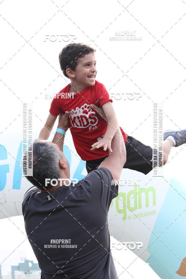 Buy your photos of the eventFerinhas Kids Run on Fotop