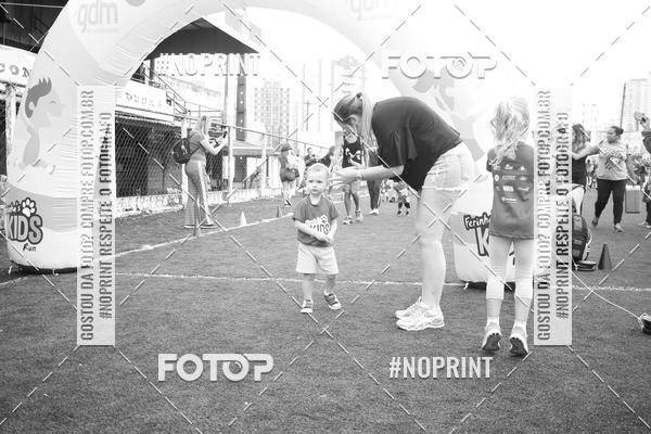 Buy your photos of the eventFerinhas Kids Run on Fotop