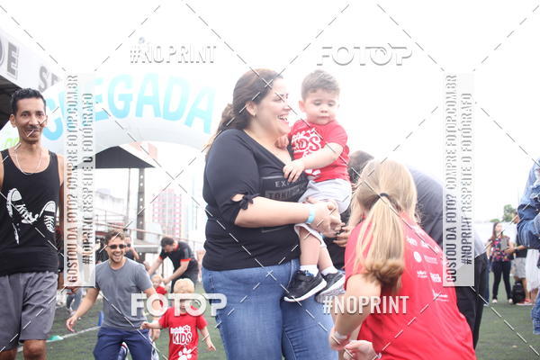 Buy your photos of the eventFerinhas Kids Run on Fotop