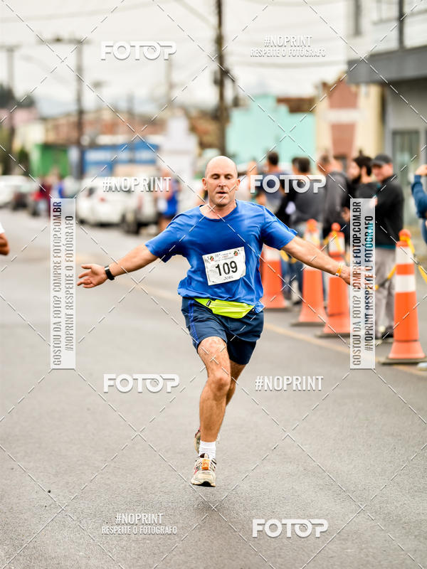 Achetez vos photos de l'vnementCorrida Rstica do Dia do Trabalhador sur Fotop