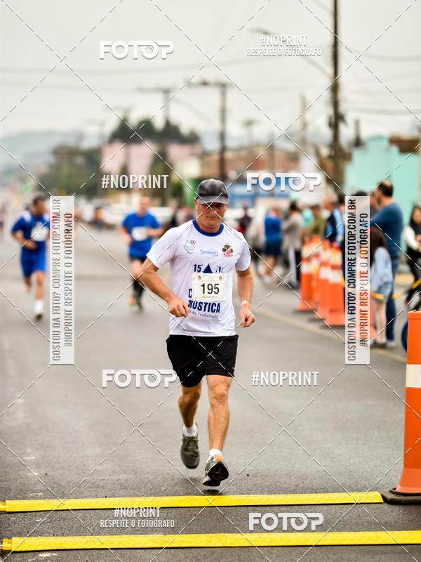Achetez vos photos de l'vnementCorrida Rstica do Dia do Trabalhador sur Fotop