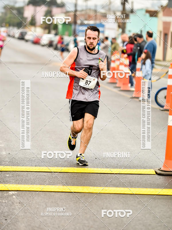 Achetez vos photos de l'vnementCorrida Rstica do Dia do Trabalhador sur Fotop