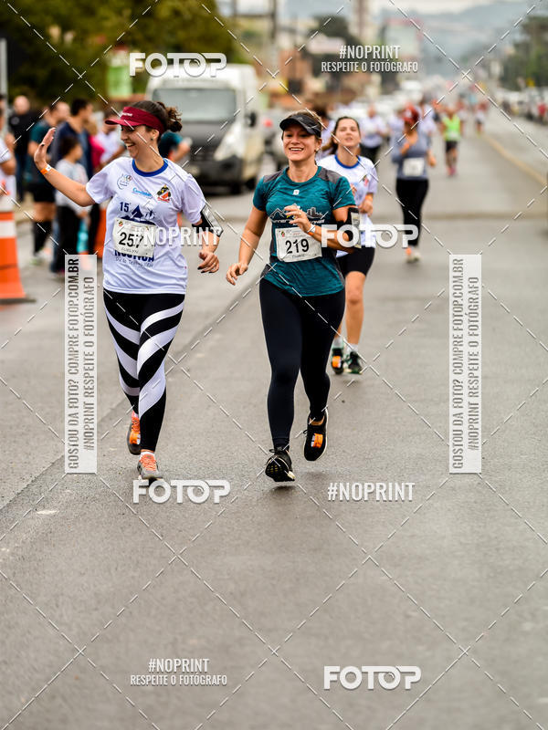 Achetez vos photos de l'vnementCorrida Rstica do Dia do Trabalhador sur Fotop