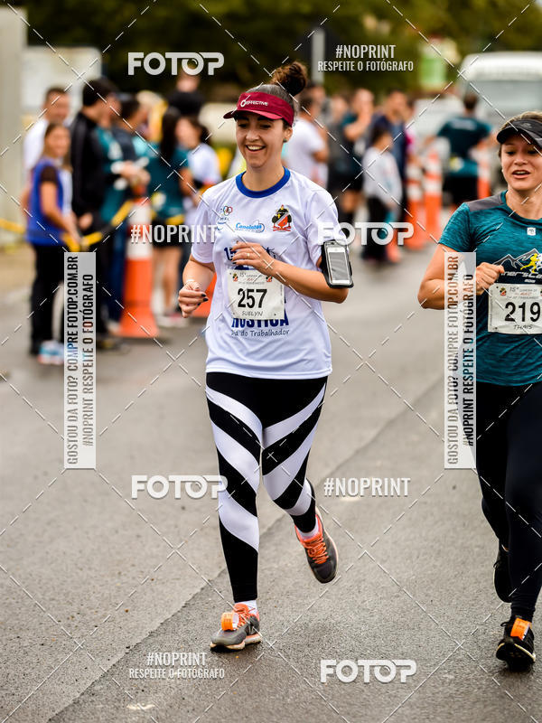 Achetez vos photos de l'vnementCorrida Rstica do Dia do Trabalhador sur Fotop