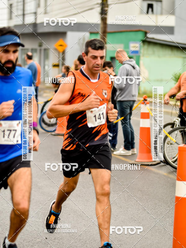 Achetez vos photos de l'vnementCorrida Rstica do Dia do Trabalhador sur Fotop