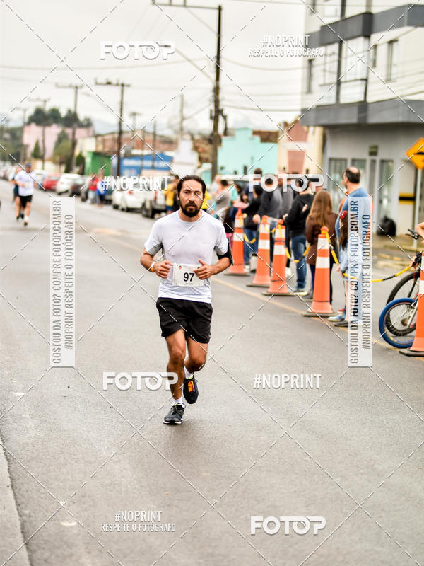 Achetez vos photos de l'vnementCorrida Rstica do Dia do Trabalhador sur Fotop