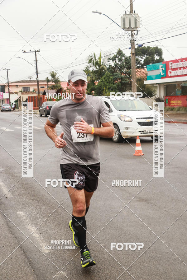 Achetez vos photos de l'vnementCorrida Rstica do Dia do Trabalhador sur Fotop