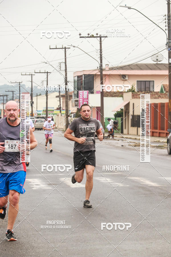 Achetez vos photos de l'vnementCorrida Rstica do Dia do Trabalhador sur Fotop