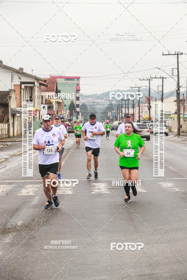 Achetez vos photos de l'vnementCorrida Rstica do Dia do Trabalhador sur Fotop