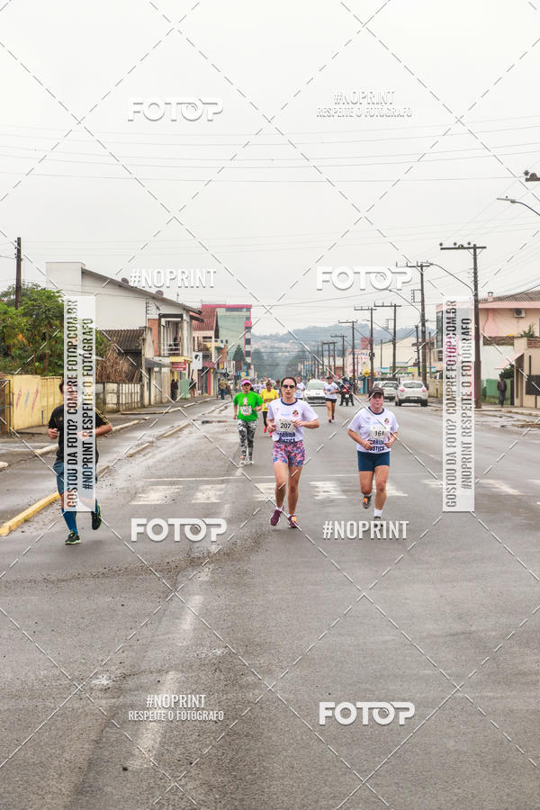 Achetez vos photos de l'vnementCorrida Rstica do Dia do Trabalhador sur Fotop