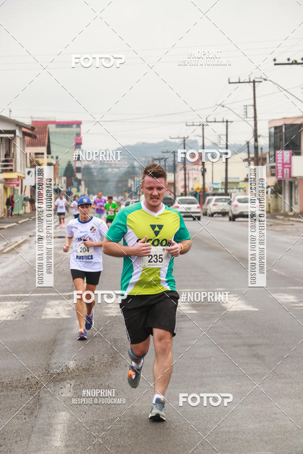 Achetez vos photos de l'vnementCorrida Rstica do Dia do Trabalhador sur Fotop