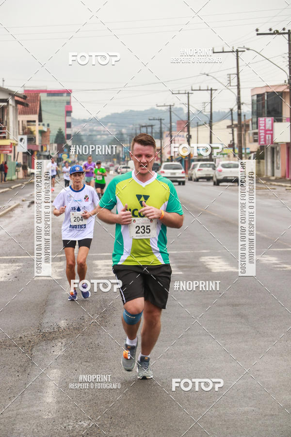 Achetez vos photos de l'vnementCorrida Rstica do Dia do Trabalhador sur Fotop