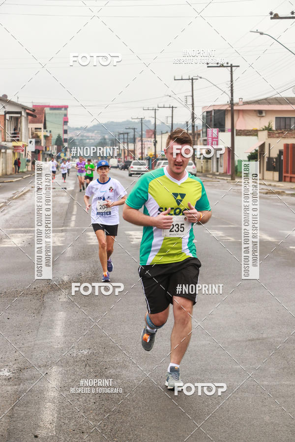 Achetez vos photos de l'vnementCorrida Rstica do Dia do Trabalhador sur Fotop