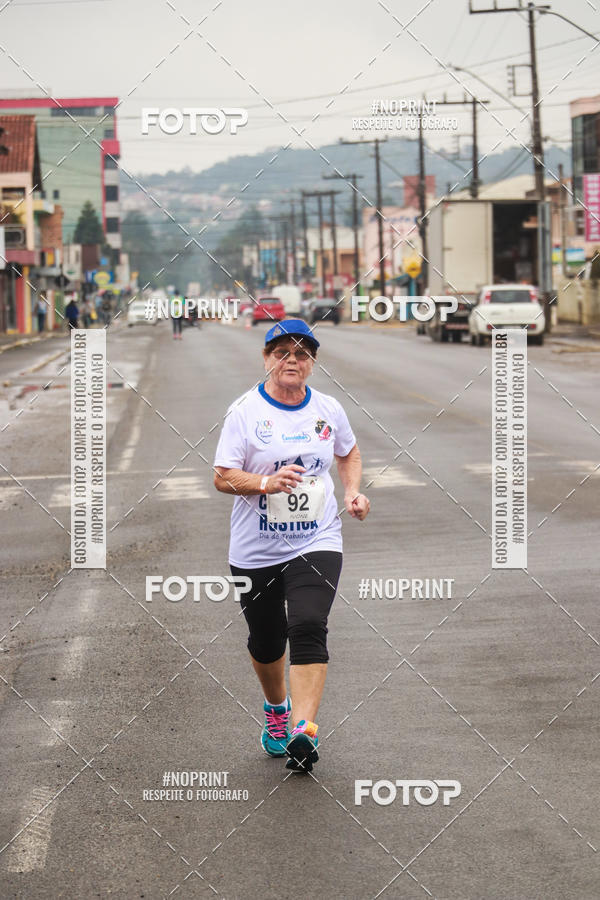 Achetez vos photos de l'vnementCorrida Rstica do Dia do Trabalhador sur Fotop