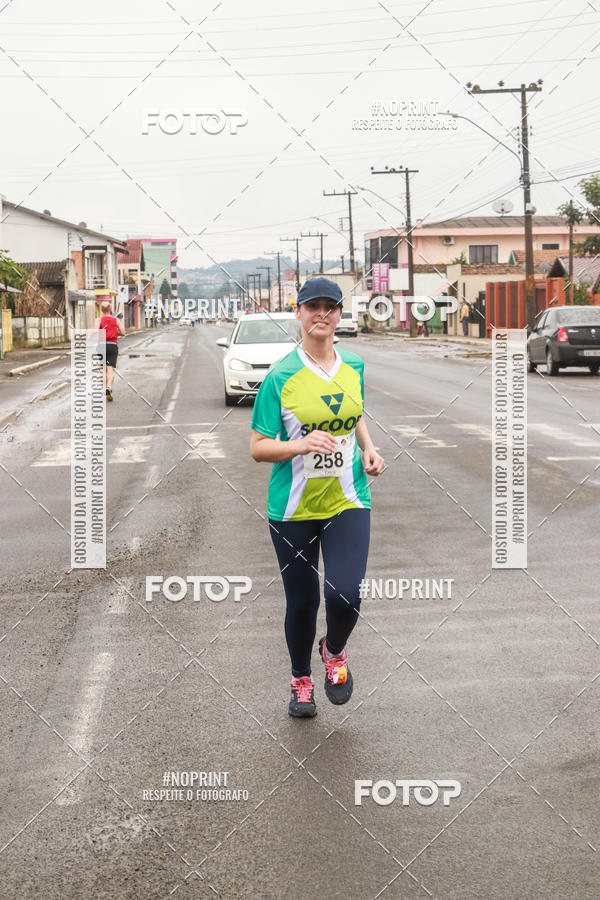 Achetez vos photos de l'vnementCorrida Rstica do Dia do Trabalhador sur Fotop