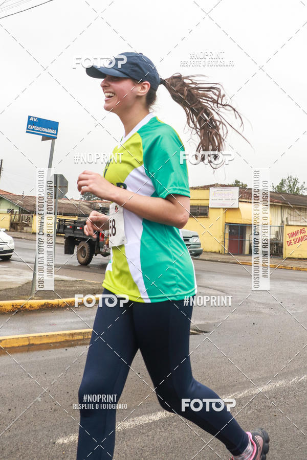 Achetez vos photos de l'vnementCorrida Rstica do Dia do Trabalhador sur Fotop