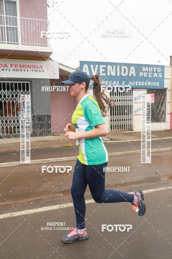 Achetez vos photos de l'vnementCorrida Rstica do Dia do Trabalhador sur Fotop