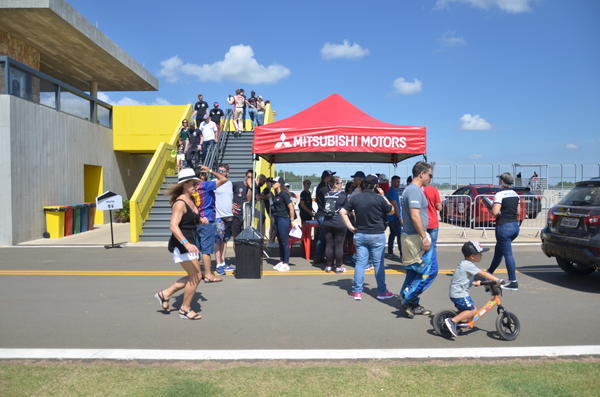 Buy your photos of the eventTraining Day on Fotop