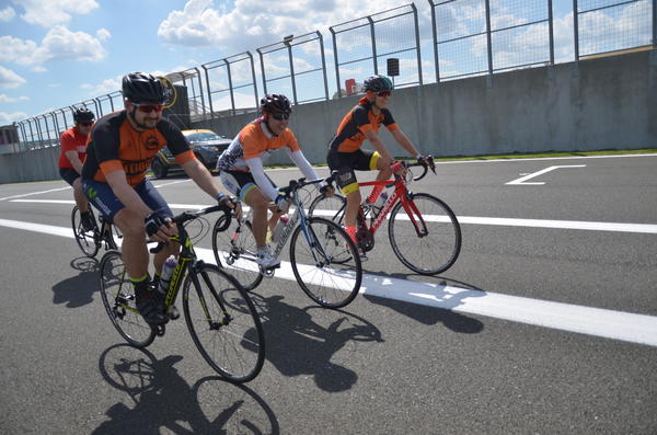 Buy your photos of the eventTraining Day on Fotop