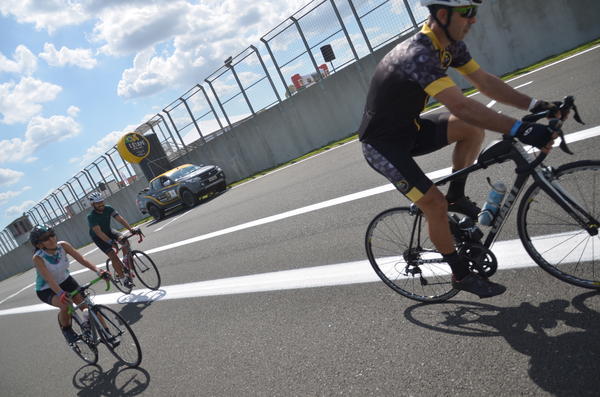 Buy your photos of the eventTraining Day on Fotop