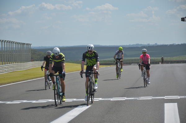 Buy your photos of the eventTraining Day on Fotop