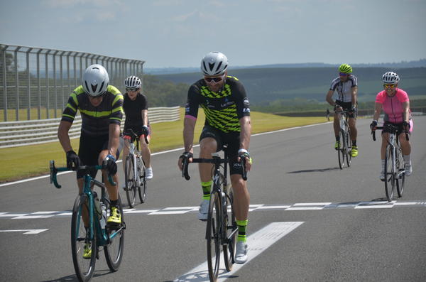 Buy your photos of the eventTraining Day on Fotop