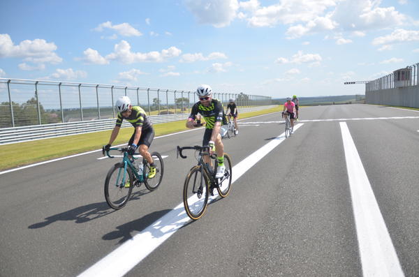 Buy your photos of the eventTraining Day on Fotop