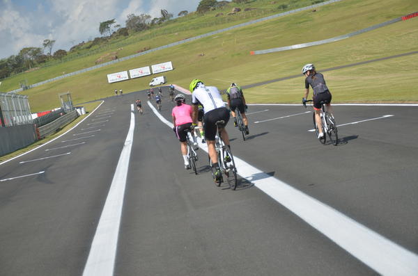 Buy your photos of the eventTraining Day on Fotop