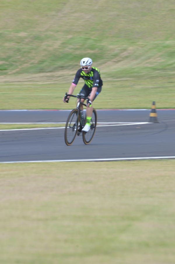 Buy your photos of the eventTraining Day on Fotop