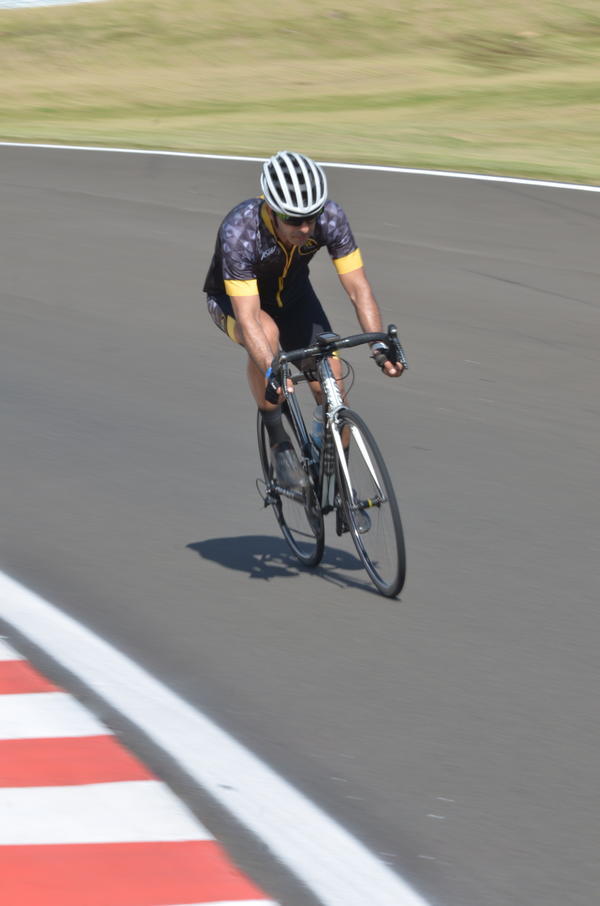 Buy your photos of the eventTraining Day on Fotop