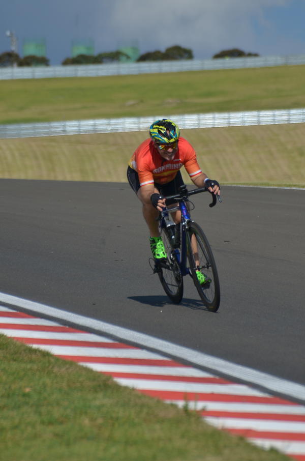 Buy your photos of the eventTraining Day on Fotop