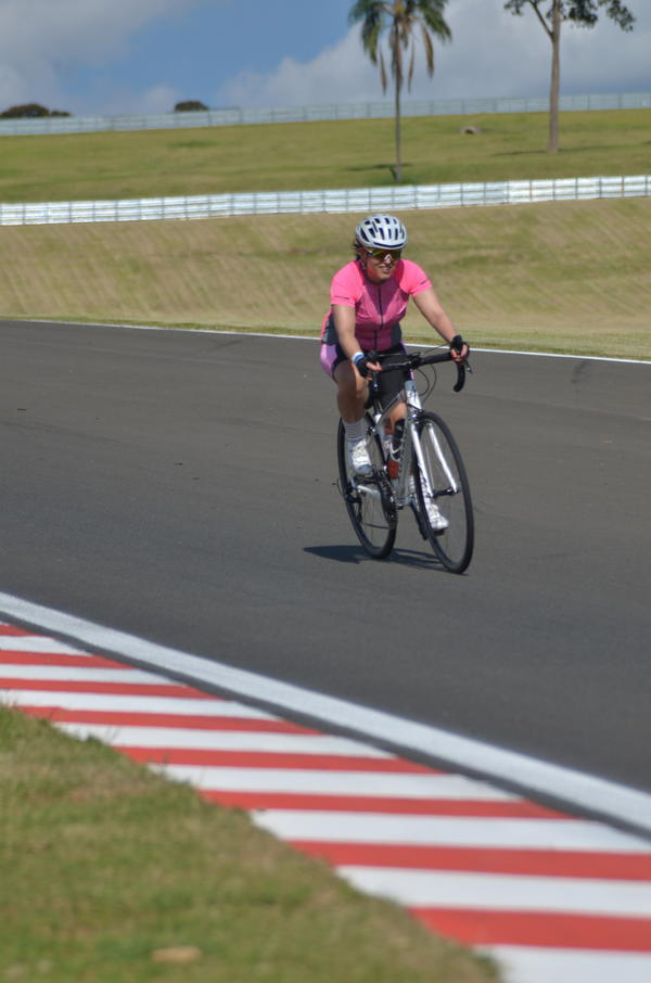 Buy your photos of the eventTraining Day on Fotop